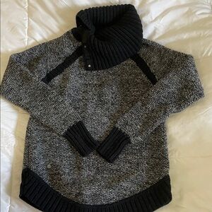 lululemon athletica Black and Gray Cowl Neck Sweater